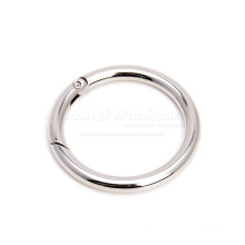 Large metal spring gate O ring